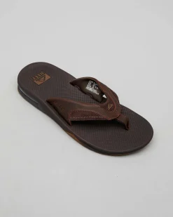 Leather Fanning Dab Thongs Flip Flops & Sandals