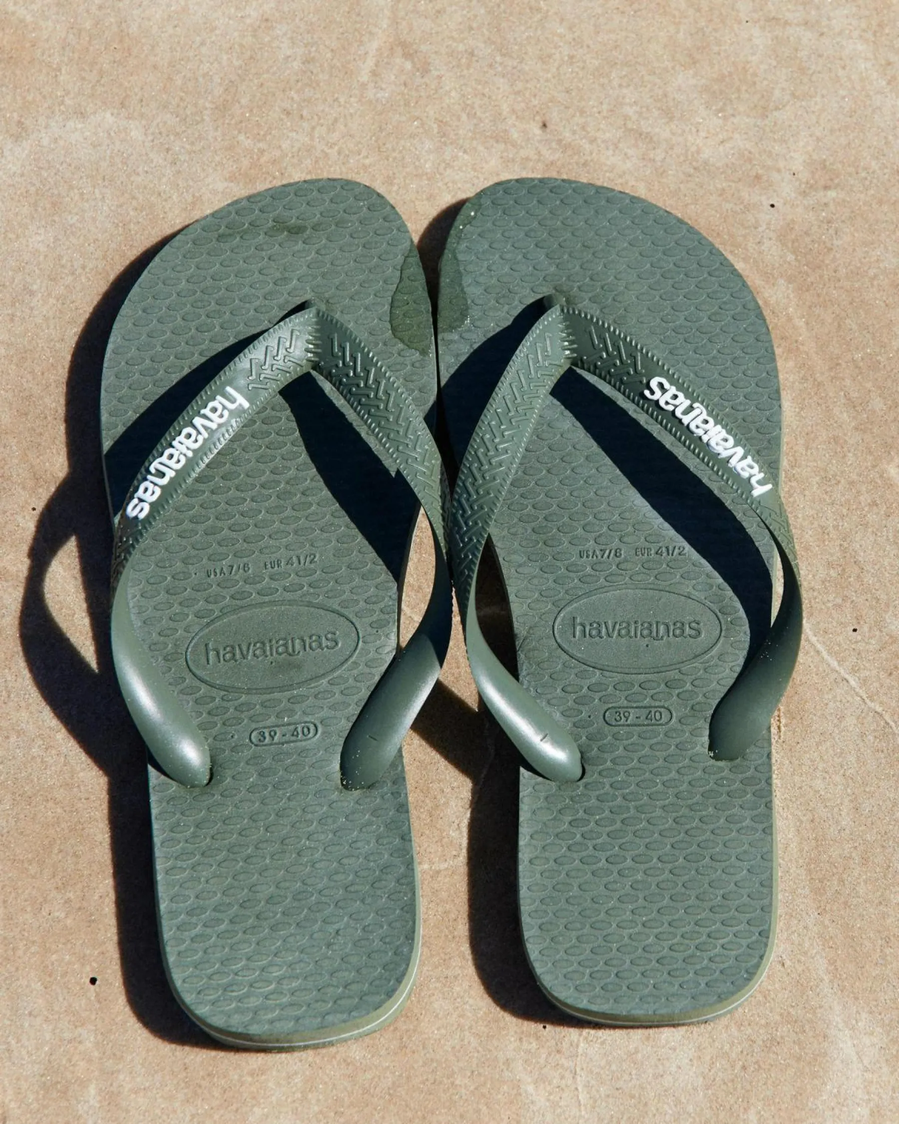 Flip Flops & Sandals*Havaianas Logo Thongs Green Olive
