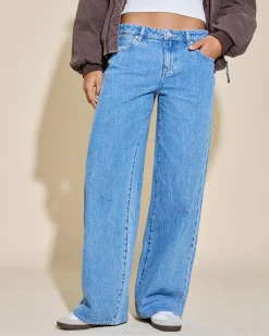 Bottoms*Wrangler Low Farrah Super Baggy Jeans Blue Temptation