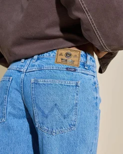Bottoms*Wrangler Low Farrah Super Baggy Jeans Blue Temptation
