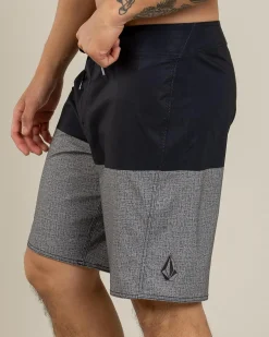 Board Shorts|Shorts & Bottoms*Volcom Manic 2 Board Shorts Black/cement/lava