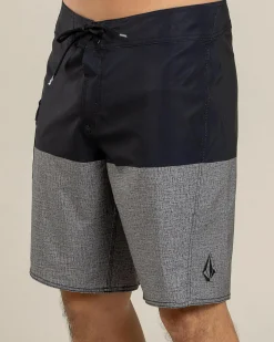 Board Shorts|Shorts & Bottoms*Volcom Manic 2 Board Shorts Black/cement/lava