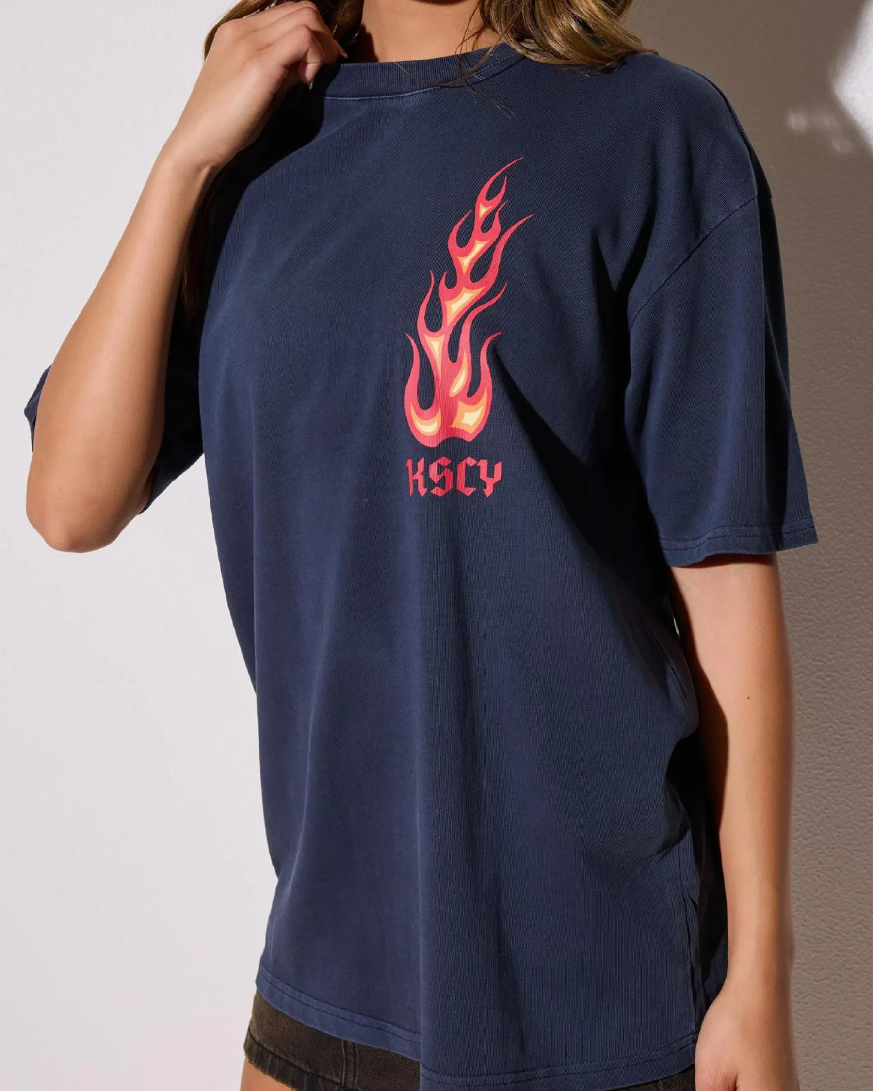 Hot Meteor Box Fit T-Shirt Women Tops