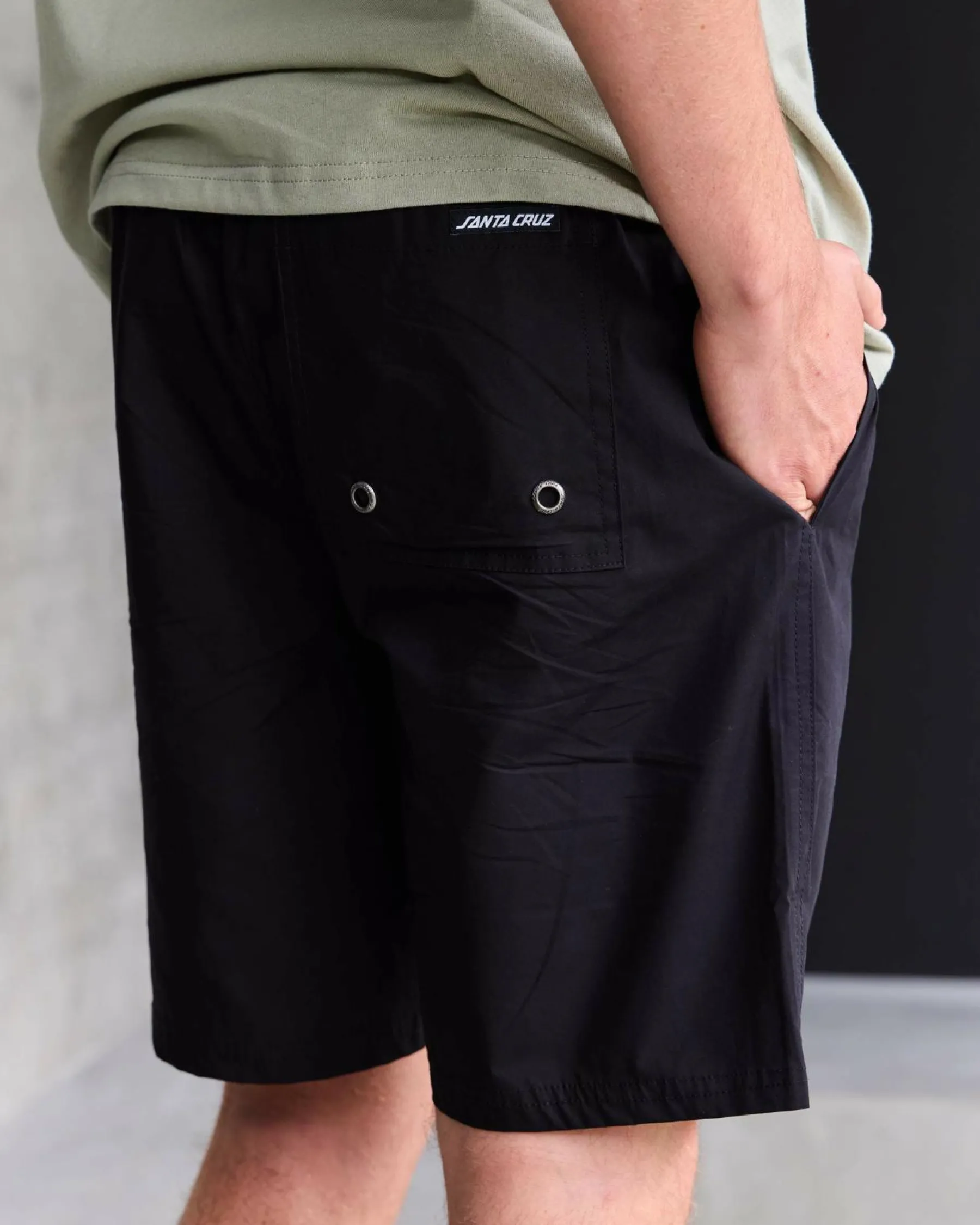 Shorts & Bottoms*Santa Cruz MFG Dot Cruzier Solid Shorts Black