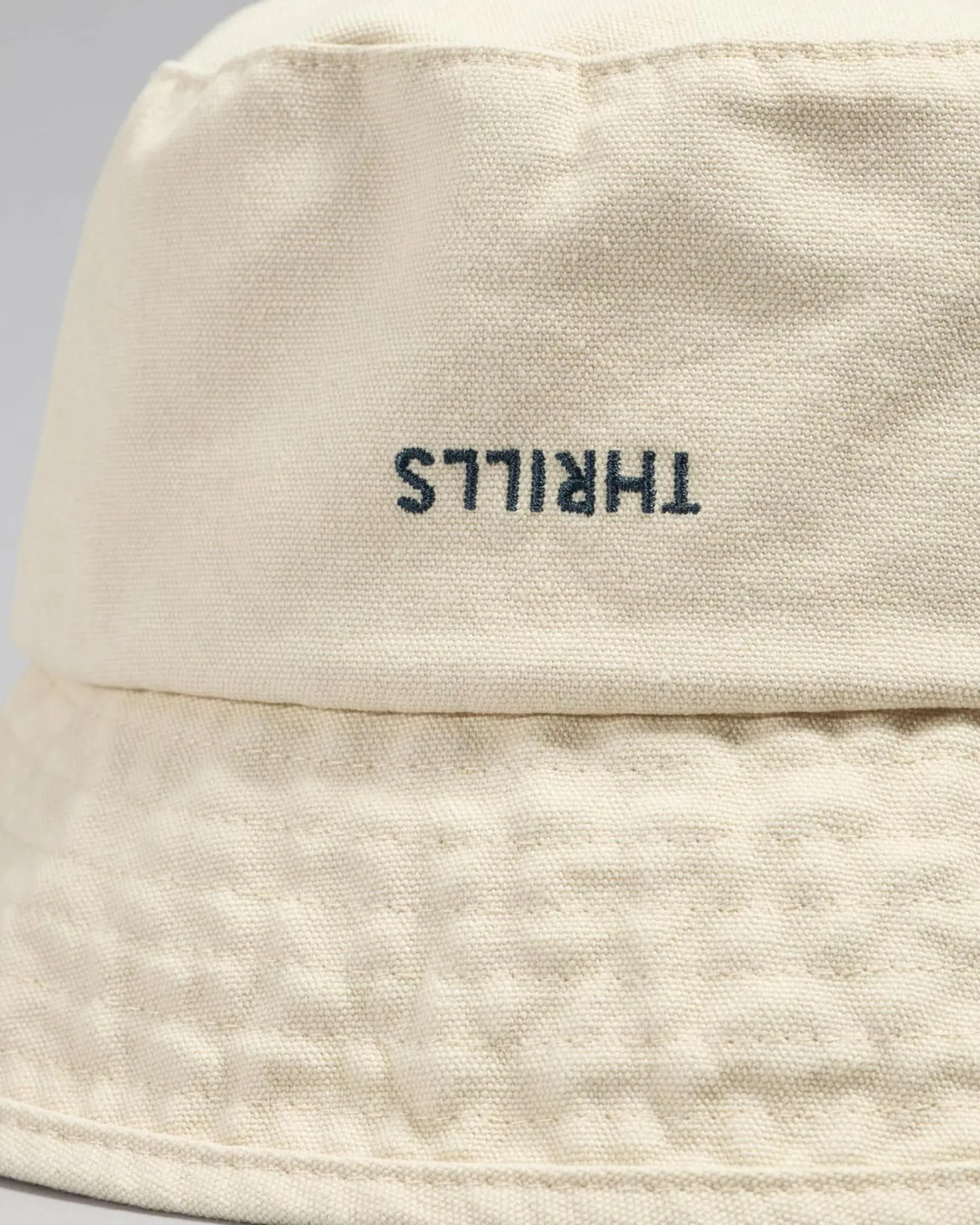 Headwear*Thrills Minimal Bucket Hat Heritage White