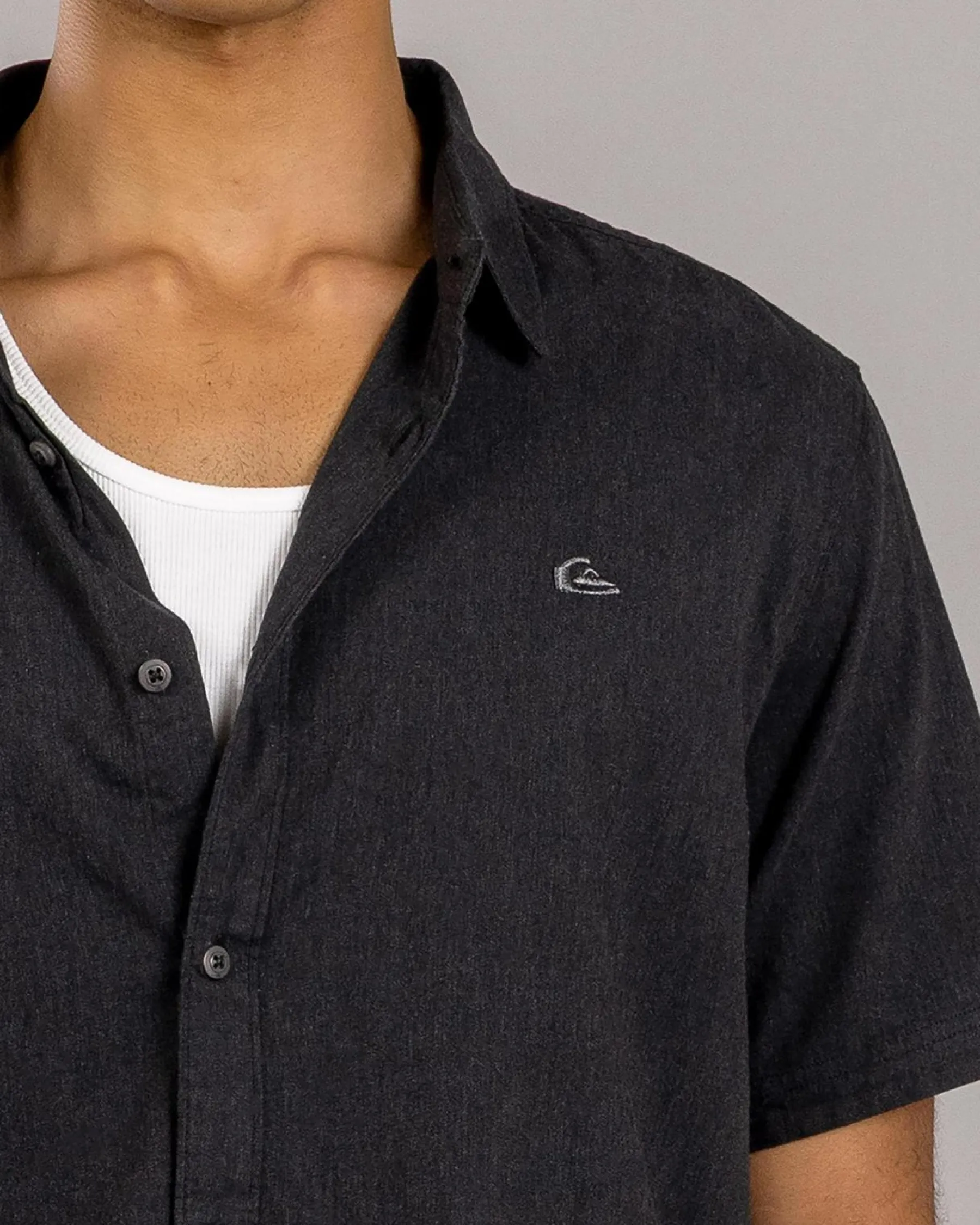 Tops & T-Shirts*Quiksilver MW Premium Stretch Short Sleeve Shirt Black