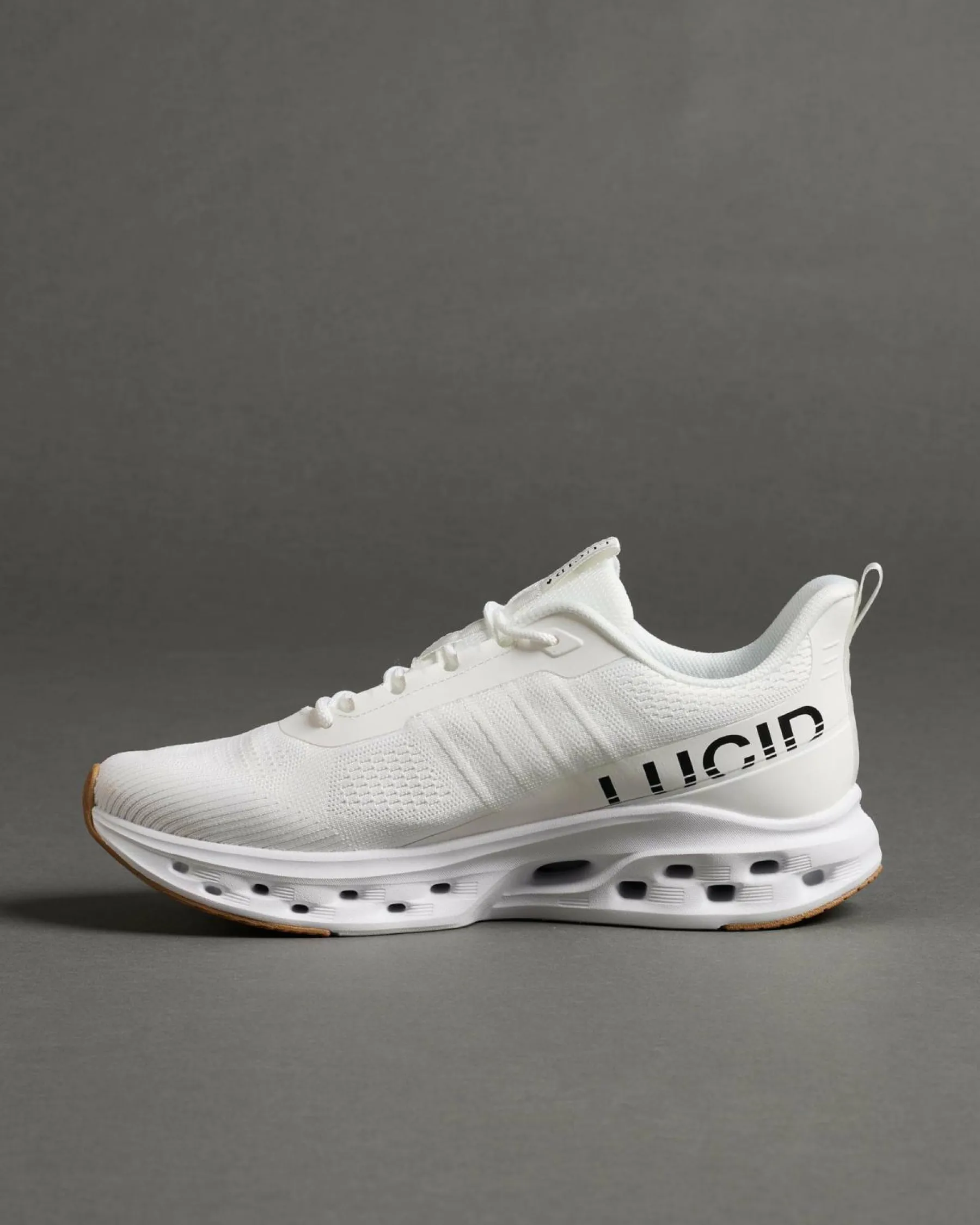 Sneakers|2 For Shoe Deals*Lucid Newport Shoe White/black/gum