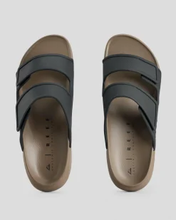 Outlet Oasis Adapt Sandals Flip Flops & Sandals