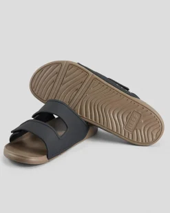 Outlet Oasis Adapt Sandals Flip Flops & Sandals
