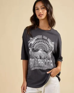 Discount Palm Classics T-Shirt Women Tops