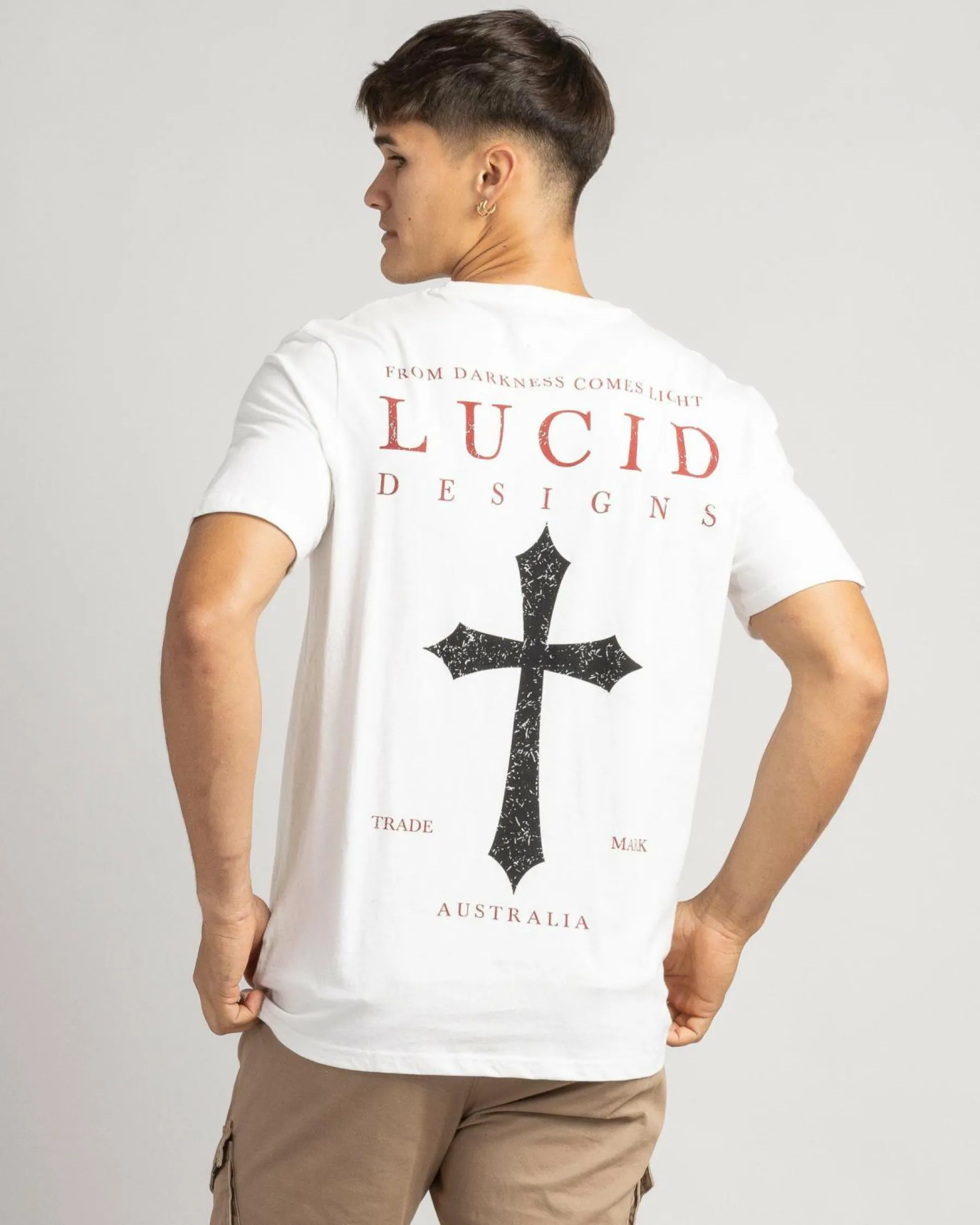 Clearance Pariah T-Shirt Tops & T-Shirts