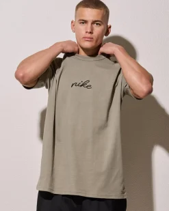 Premium Essential T-Shirt Activewear|Tops & T-Shirts