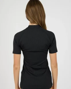 Rash Vests*Rip Curl Premium Surf Zip Through Short Sleeve Rash Vest Black