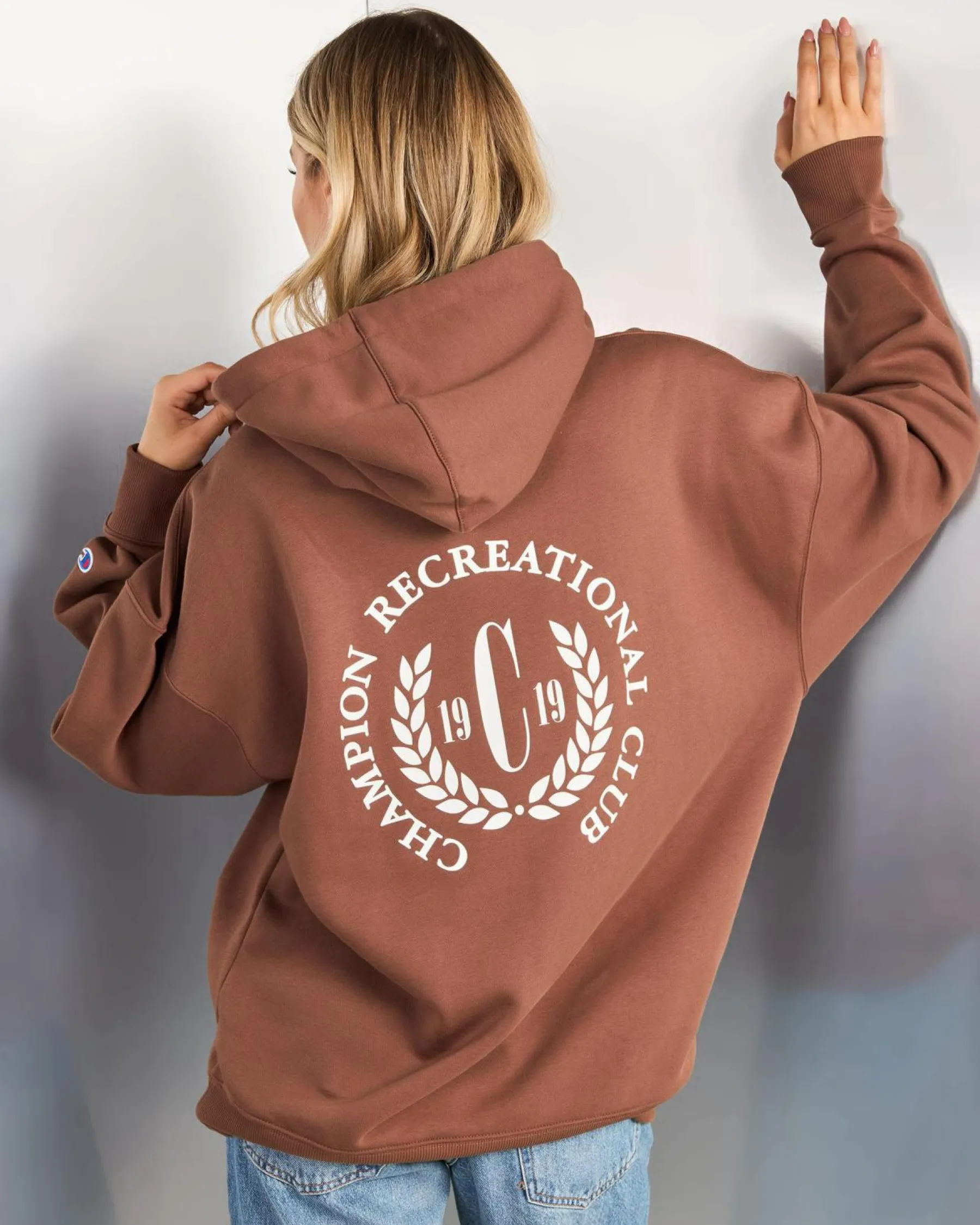 Jumpers & Hoodies*Champion Rochester Graphic Oversized Hoodie Time Out Brown