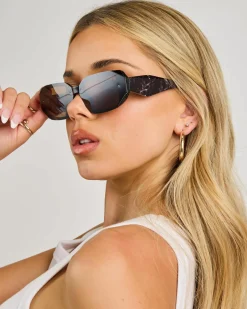 Sunglasses*Indie Eyewear Sara Sunglasses Black/gd Brown