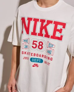 Activewear|Tops & T-Shirts*Nike SB M90 Athletics T-Shirt Sail