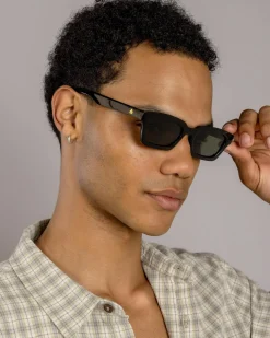 Sunglasses*Aire Sculptor Polarised Sunglasses Black/ Green Mono