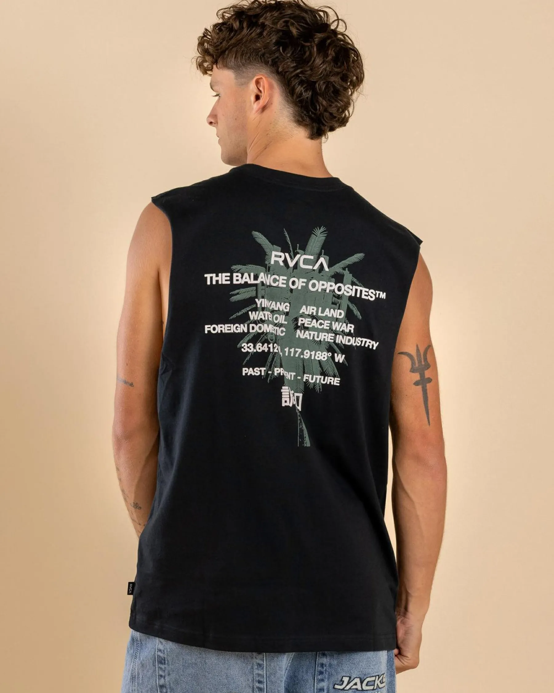 New Signals Muscle Tank Tops & T-Shirts