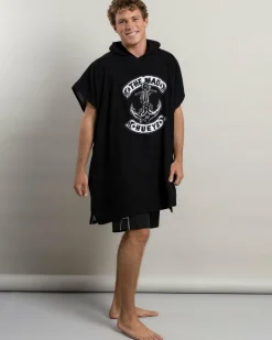 Beach Accessories & Towels*The Mad Hueys Skull Anchor Hooded Beach Towel Black