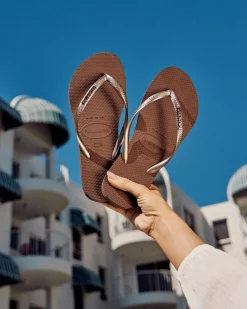 Flip Flops*Havaianas Slim Metal Logo Thongs Dark Brown