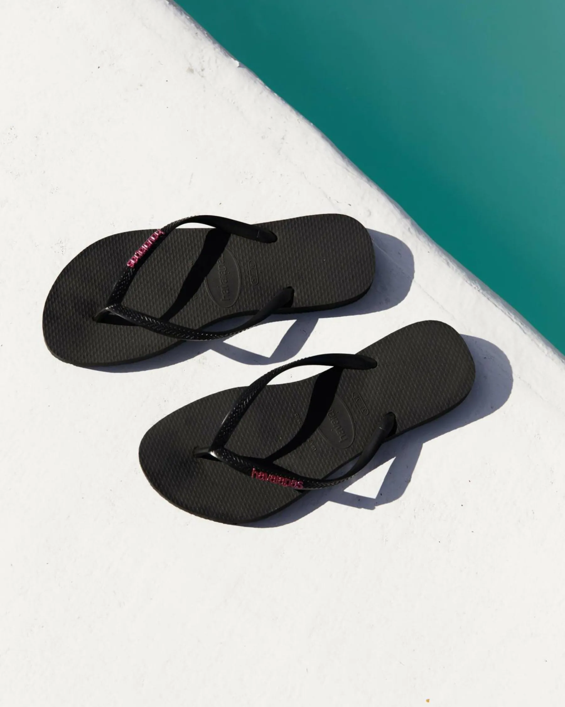 Slim Metal Thongs Women Flip Flops