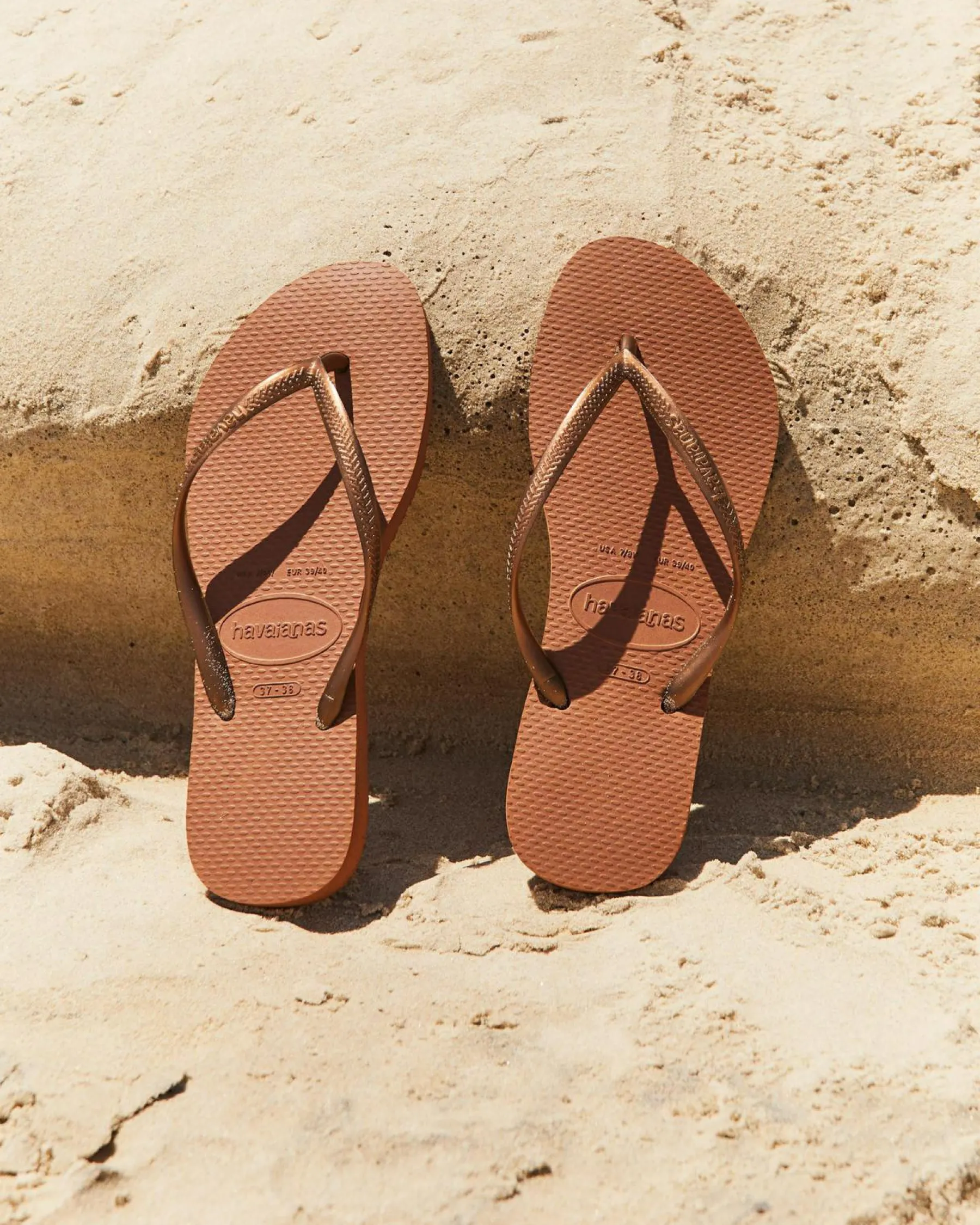 Online Slim Metallic Thongs Women Flip Flops