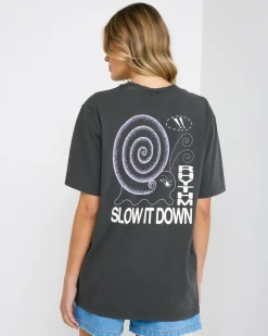 Hot Snail Vintage T-Shirt Women Tops