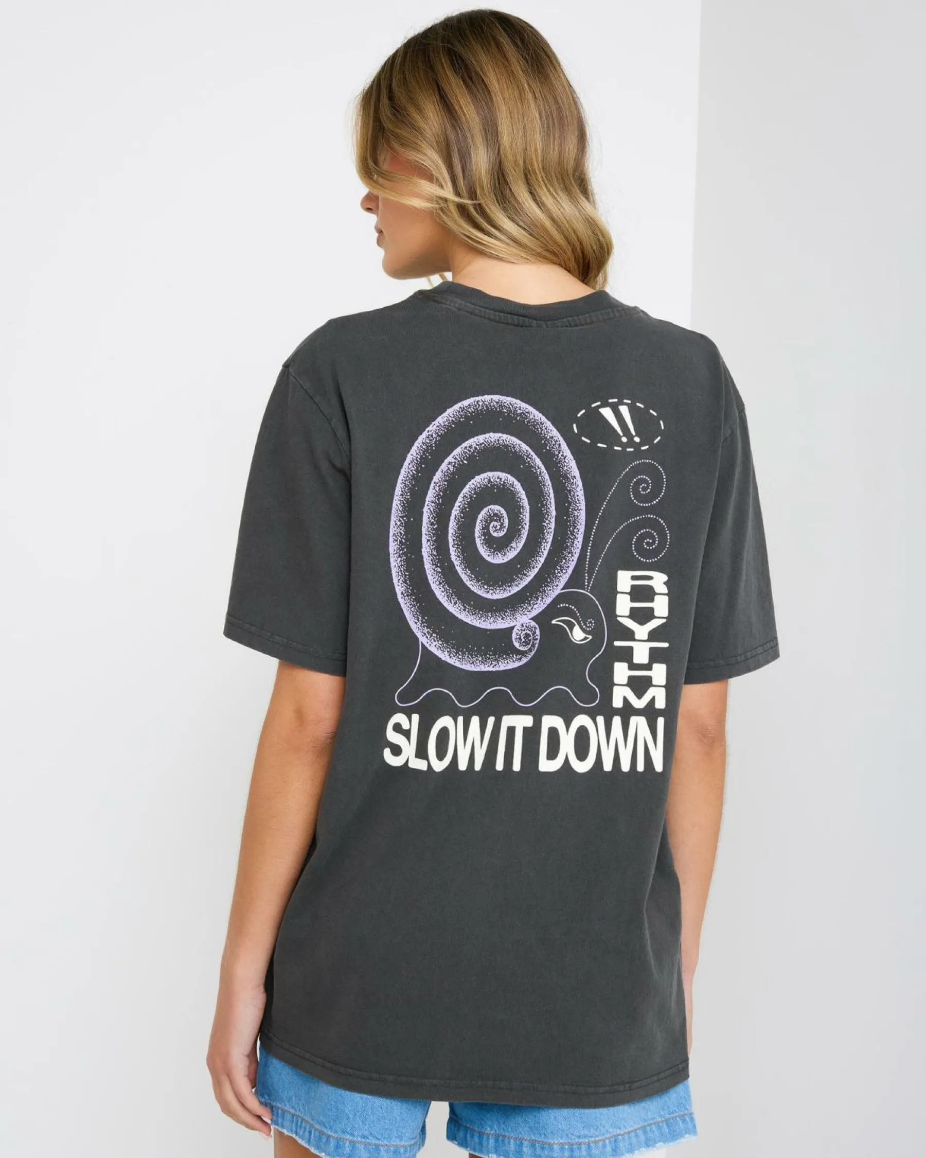 Hot Snail Vintage T-Shirt Women Tops