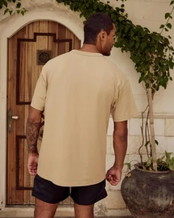 New Sportswear Premium Essential T-Shirt Activewear|Tops & T-Shirts