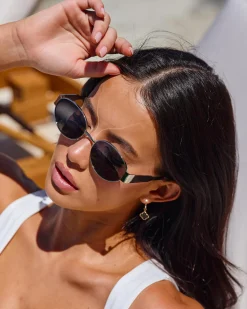 Sunglasses*Indie Eyewear St Tropez Sunglasses Silver/black