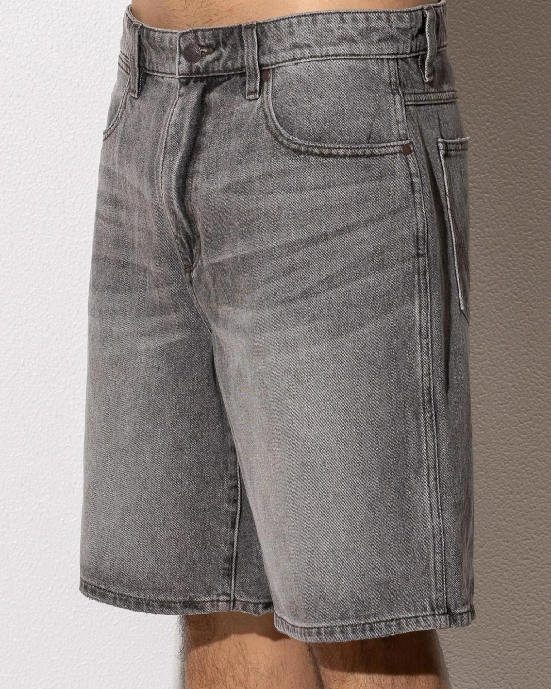 Denim|Shorts & Bottoms*Wrangler Steezy Relaxed Denim Short Black Top Grey