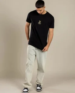 Clearance Striker T-Shirt Tops & T-Shirts