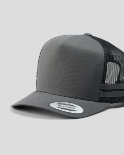 Headwear*Flexfit Stripe Cap Charcoal/black