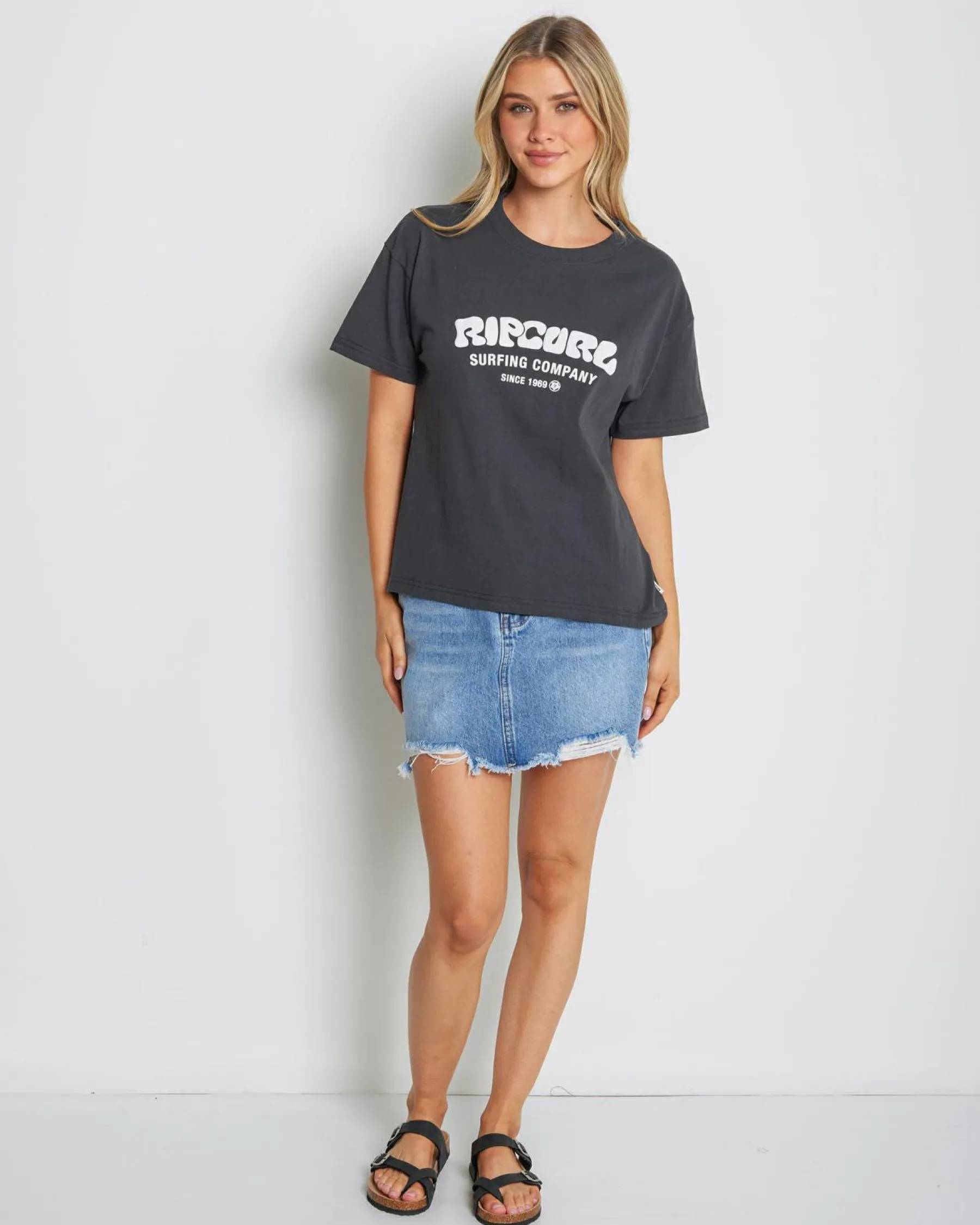 Tops*Rip Curl Surf Puff Relaxed T-Shirt Washed Black