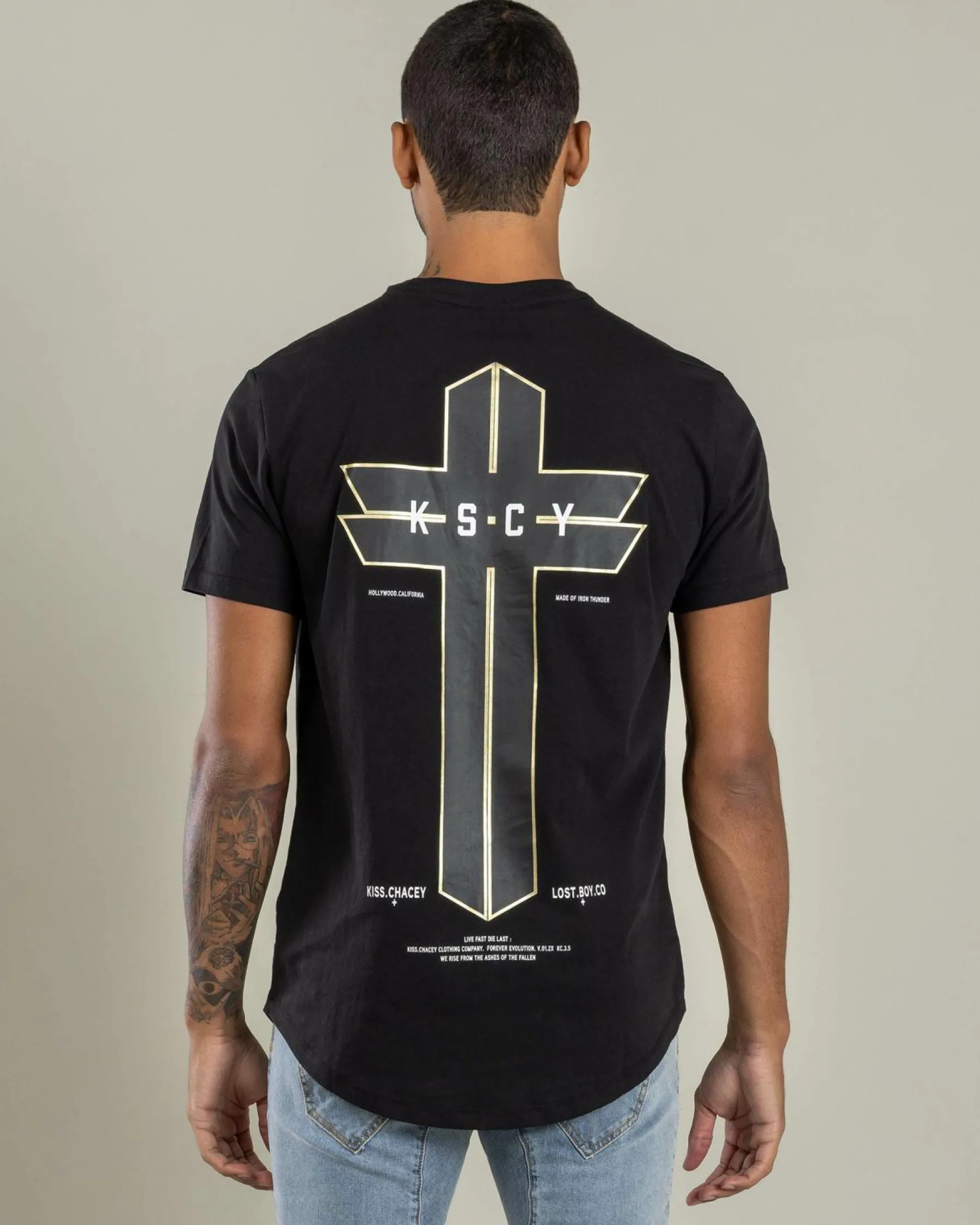Best Tomb Dual Curve T-Shirt Tops & T-Shirts