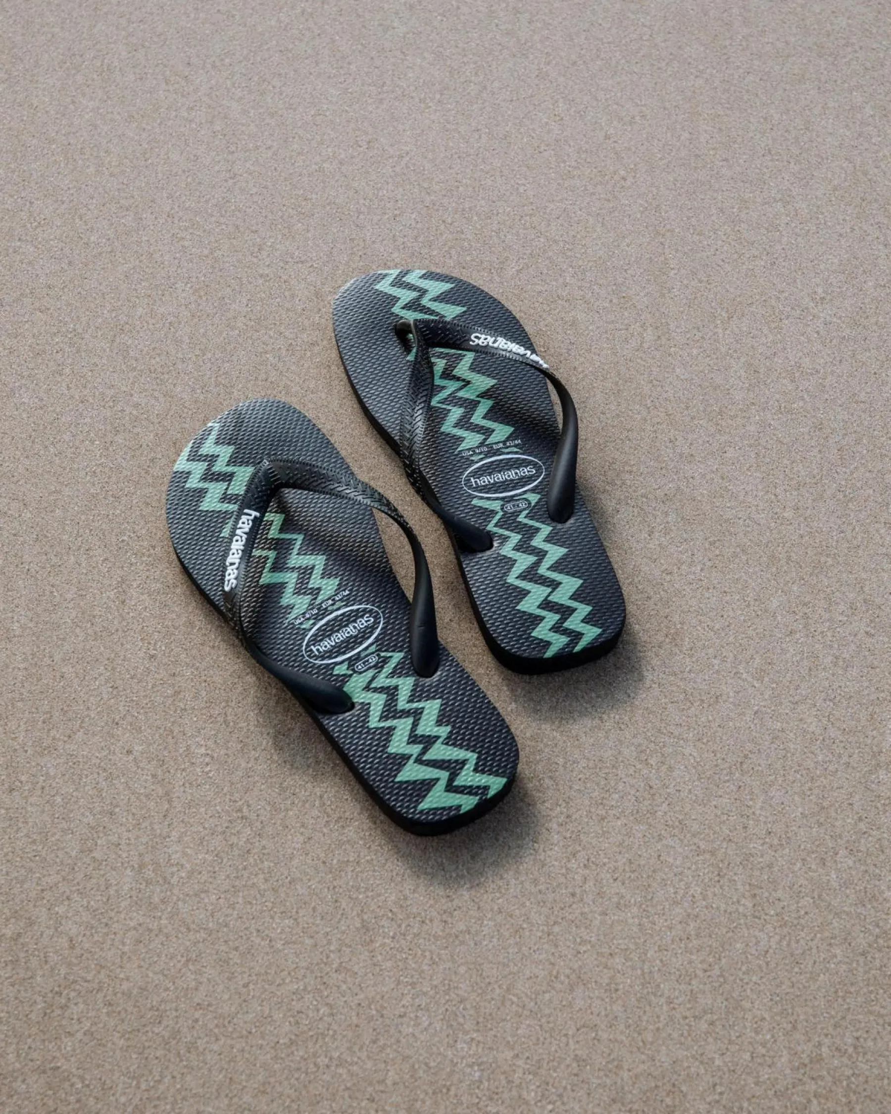 Clearance Top Electric Thongs Flip Flops & Sandals