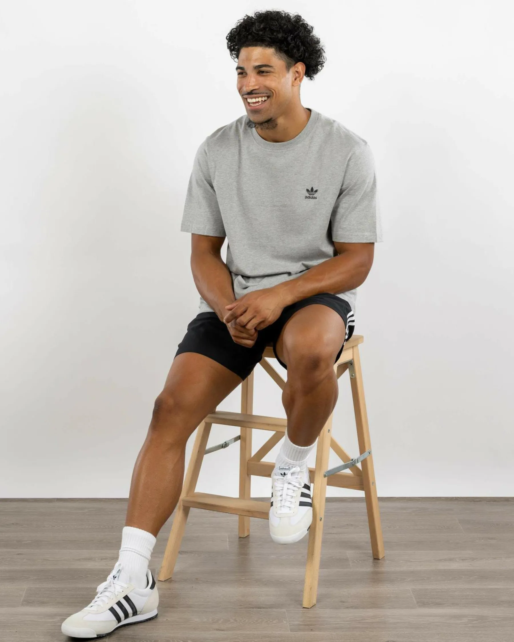 Tops & T-Shirts*adidas Trefoil Essential T-Shirt Medium Grey Heather