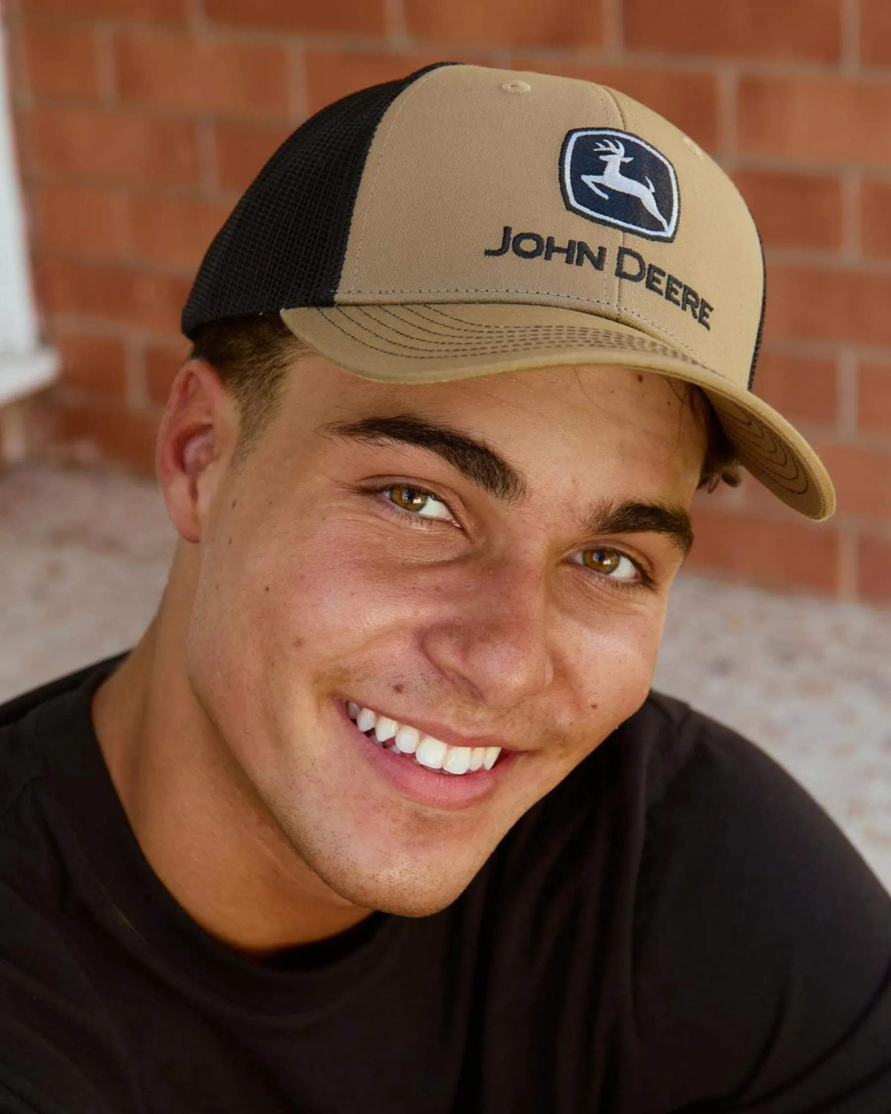 Best Twill/Trucker Mesh Cap Headwear