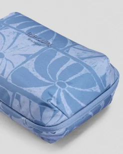 Discount Ultimate F-Light Makeup Case Women Travel Accessories