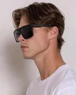 Clearance Ultra Sunglasses Sunglasses