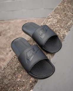Slides*Nike Victori One Slides Black/black-black