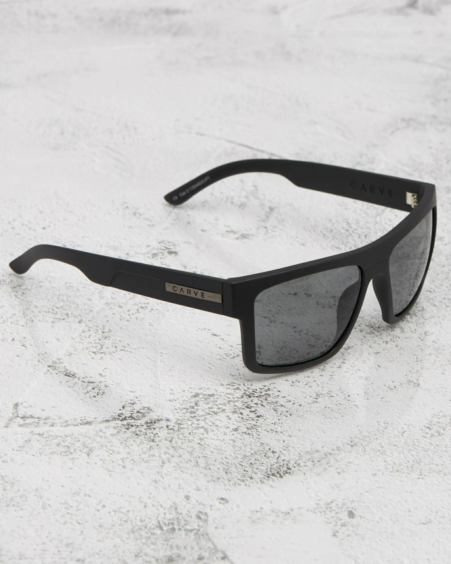 Sunglasses*Carve Volley XL Polarised Sunglasses Matte Black / Grey Polar