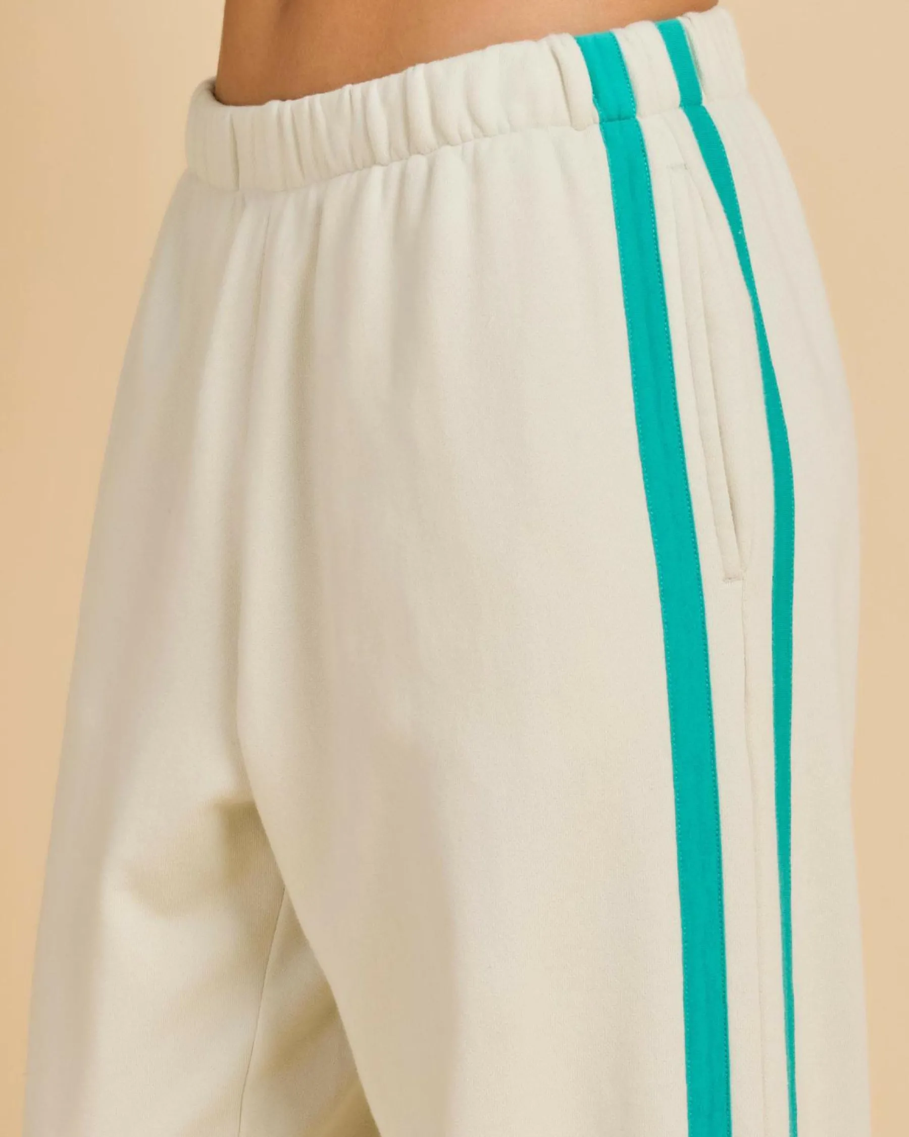Hot Wave Out Fleece Pants Women Activewear|Bottoms