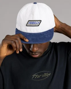 Hot When It Hits Your Lips 5 Panel Cap Headwear