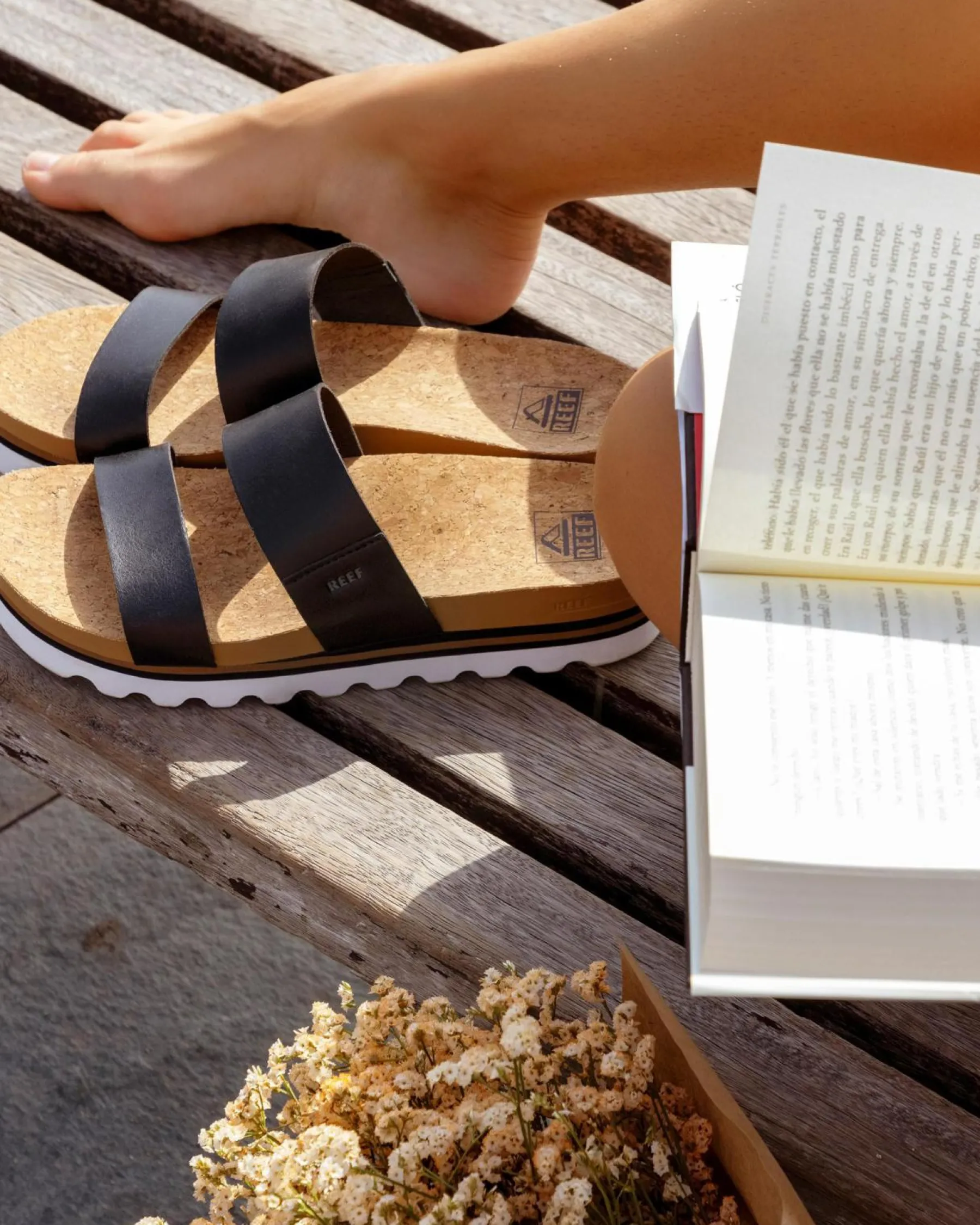 Womens Cushion Vista Hi Slide Sandals Women Sandals