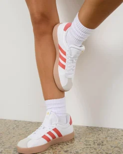 Sneakers*adidas Womens VL Court 3.0 Shoes Ftwr White/preloved Scarlet/gold Met.