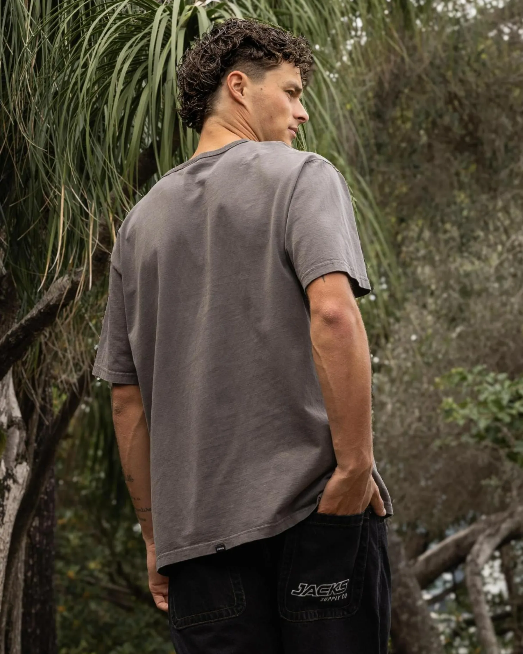 Tops & T-Shirts*Thrills Workwear Embro Merch Fit T-Shirt Charcoal Rose