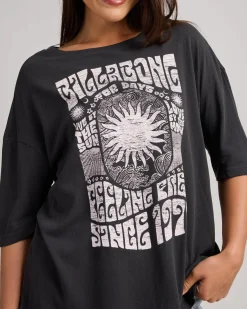 Discount You Are Invited T-Shirt Women Tops